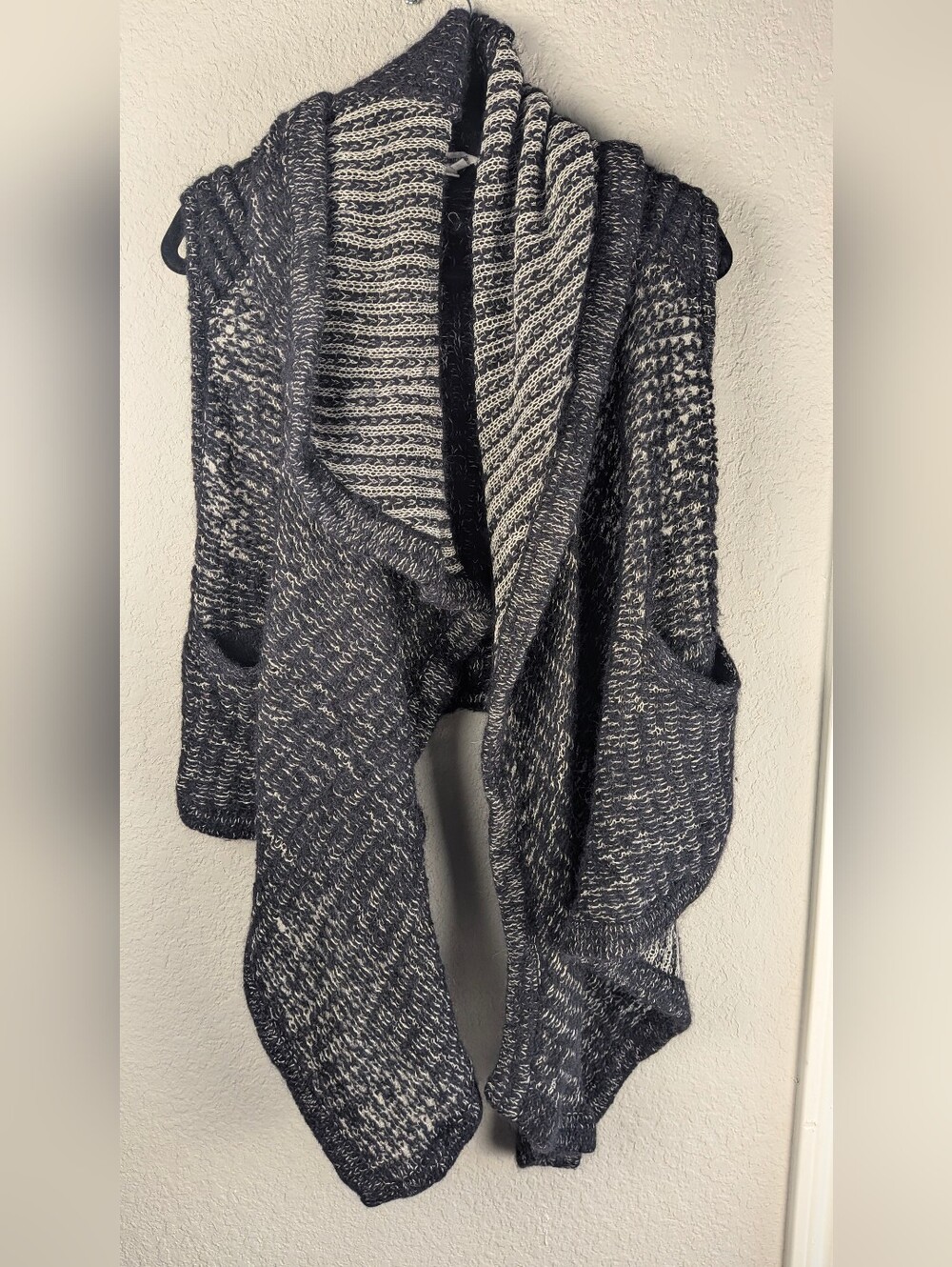 Helmut Lang S Draped Shawl Wrap Alpaca Blend Pockets Versatile Wear Any Way Chic